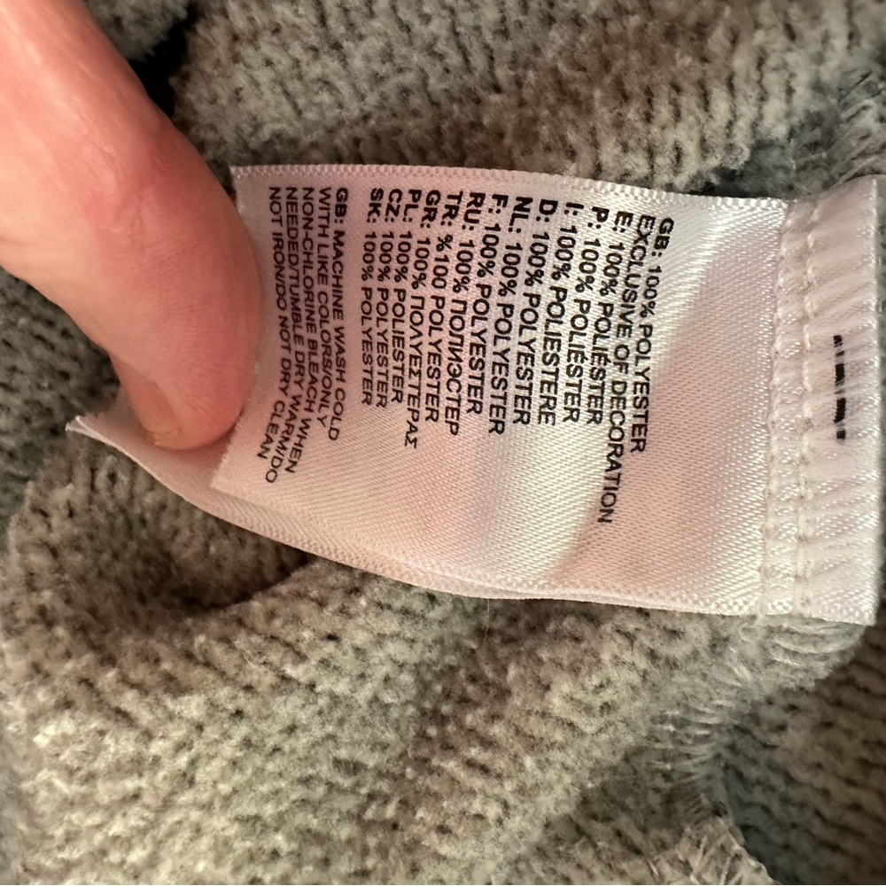 The North Face Women’s Heather Gray 1/4-Snap Hooded Pullover - XS - Picture 9 of 9